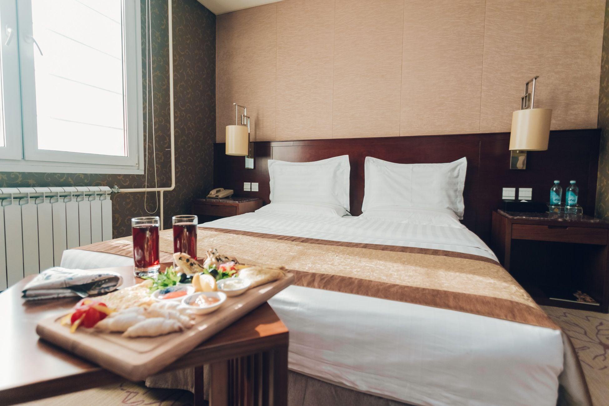 Soluxe Hotel Alma-Ata Exteriör bild